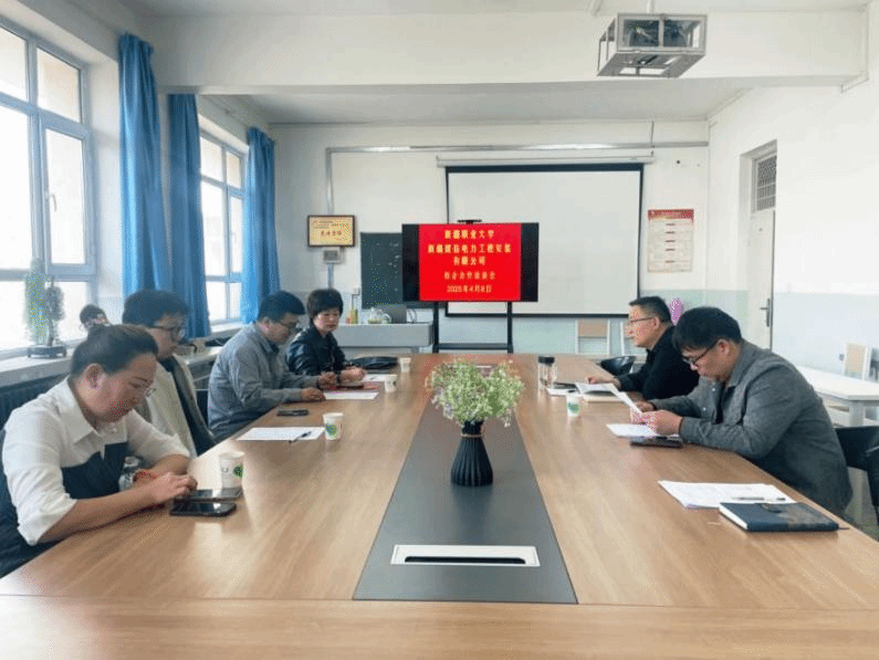 深校企合作之根，筑电力人才之基——新疆熠信电力工程有限公司来电力学院召开专场招聘会