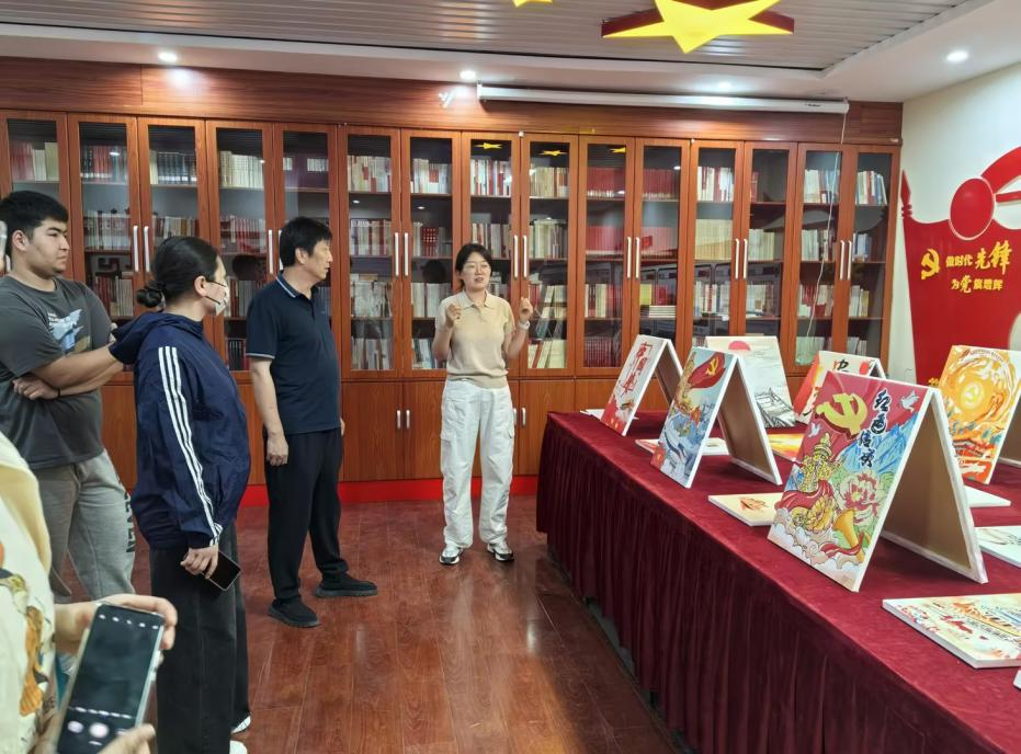 马克思主义学院开展2025年职业教育活动周系列活动