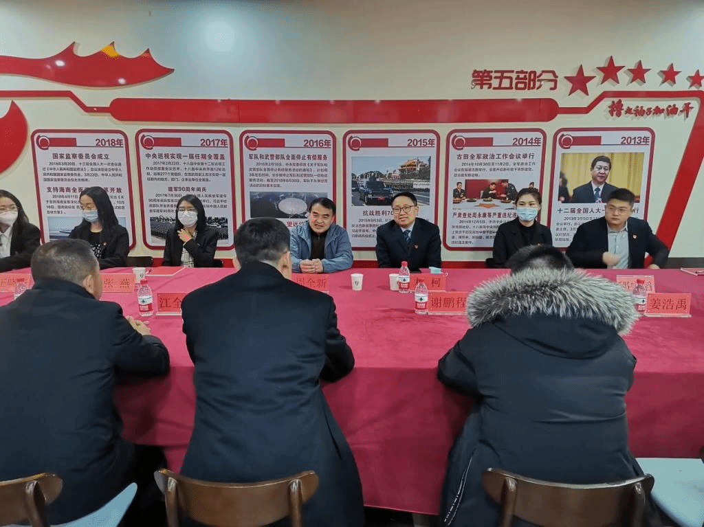新疆职业大学马克思主义学院与新疆克孜勒苏职业技术学院沟通座谈会