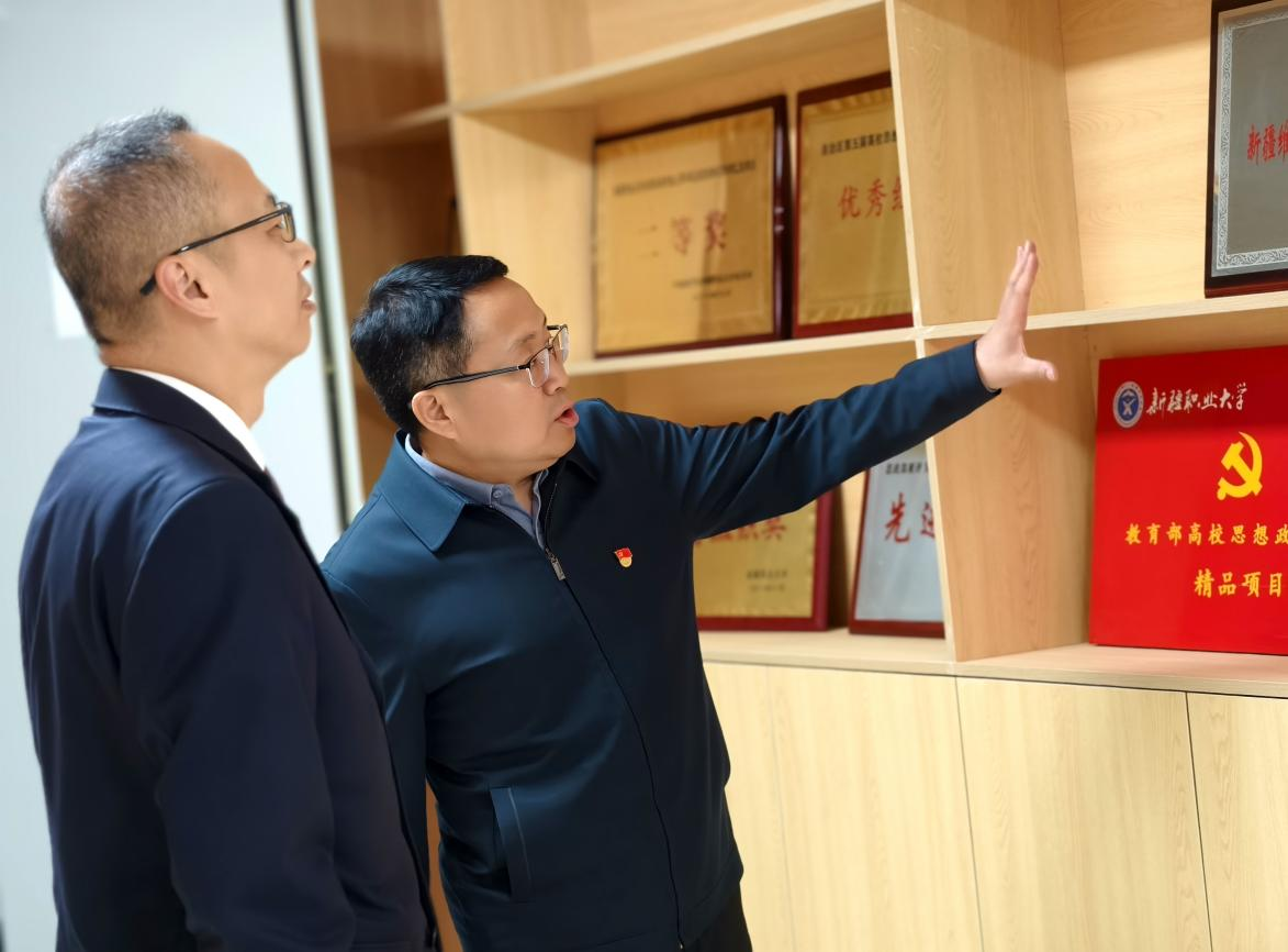 深化校检合作 聚力共育法治人才