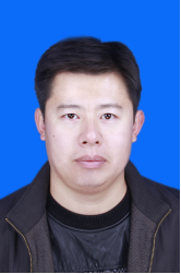 教师个人简介 冯云龙 简介冯云龙，男，汉族，1983年10月生，黑龙江省木兰县人，2007年9月参加工作…