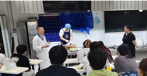 “匠心烹饪，技艺领航”—2025年烹饪与餐饮管理学院…