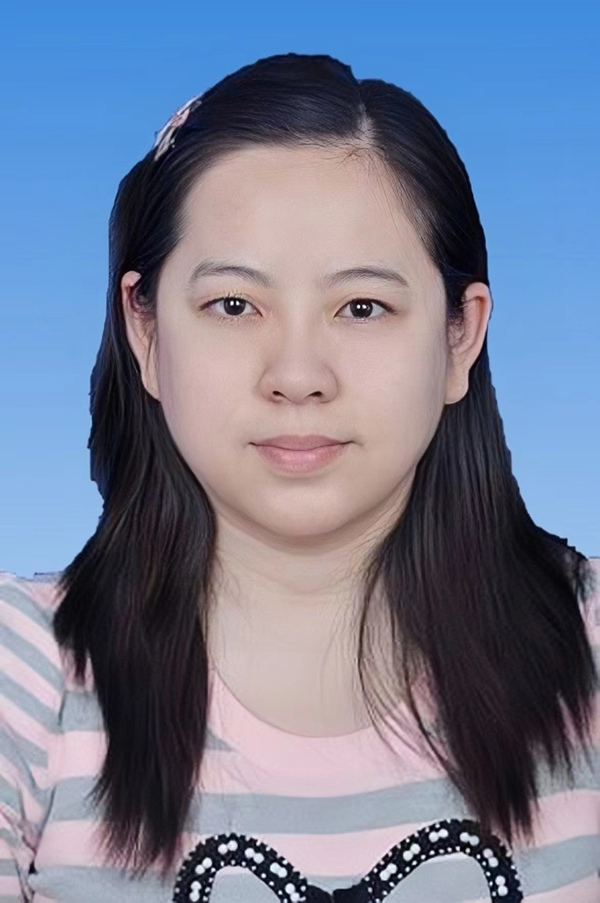 大数据与会计专任教师秦俊婧个人简介