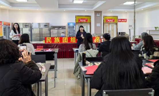 巾帼绽芳华·同心筑团结 ——新疆职业大学成功举办文艺剪纸民族团结联谊活动
