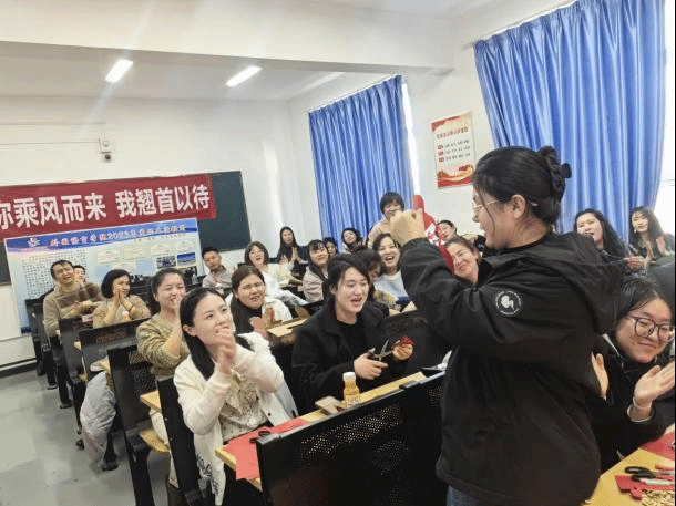 外国语言学院开展“弘扬传统文化·凝聚团结力量”铸牢中华民族共同体意识活动