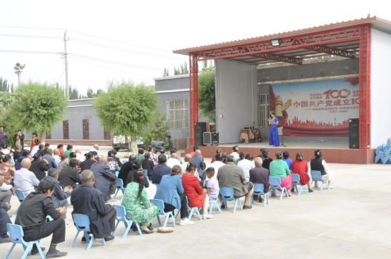加强精神文明建设 铸牢民族团结思想根基