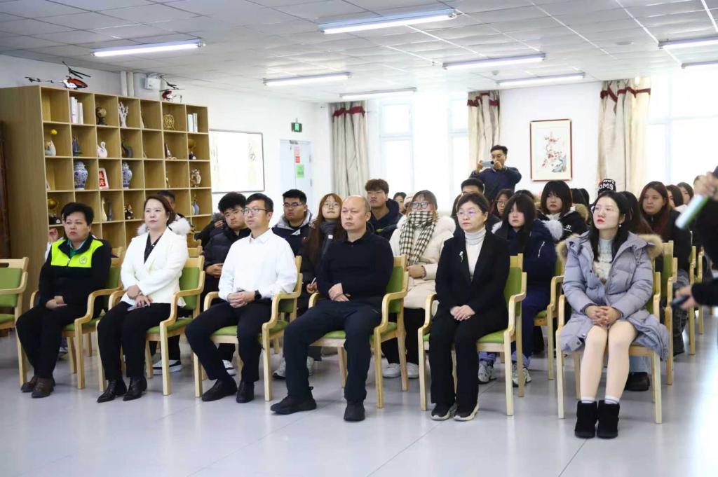 我校公共管理学院现代学徒制试点项目正式启动 校企携手共育智慧康养新人才