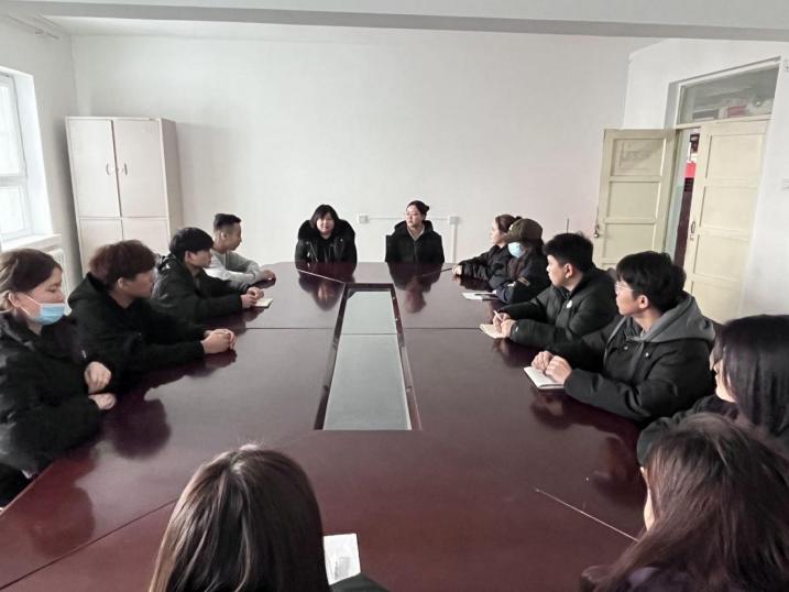加强教师指导 提升专业引领——我校艺术与传播学院开展专业指导会