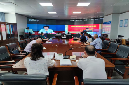 我校退休党员参加“党的创新理论学习培训班”主题教育专题讲座第九场、第十场