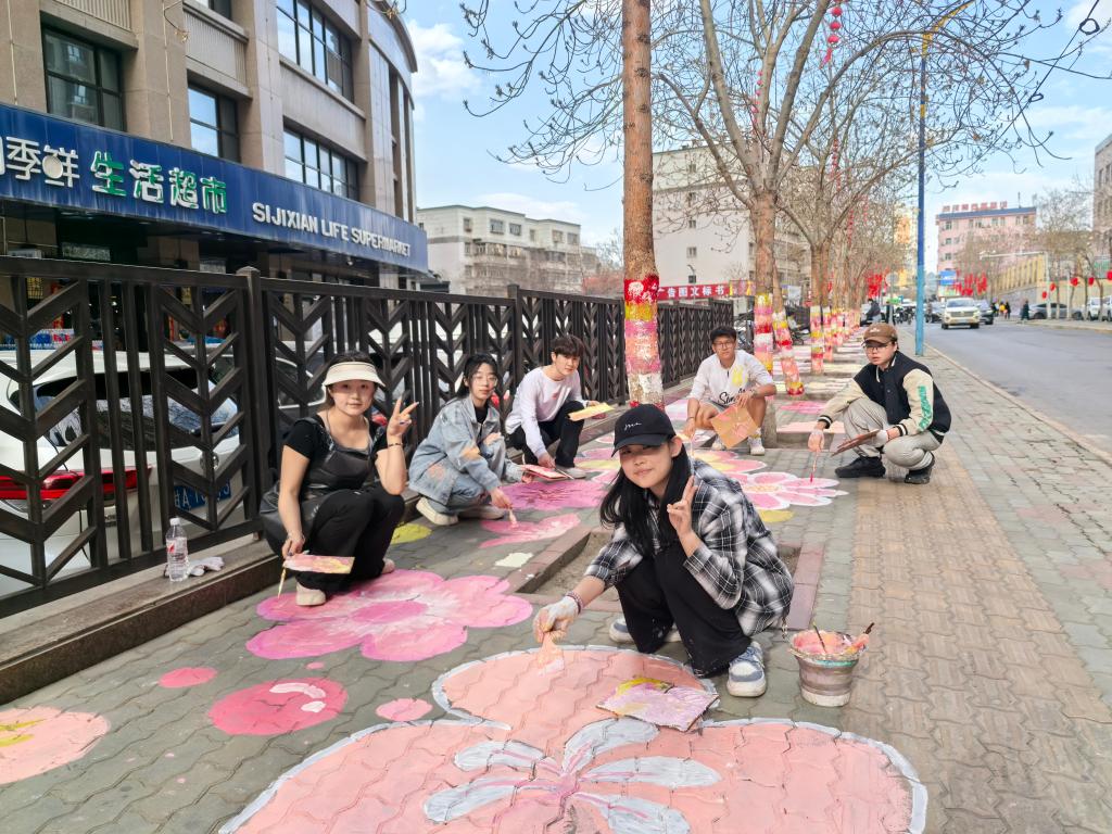我校教育科学学院学子参与“特色街区打造”，为城市发展添活力