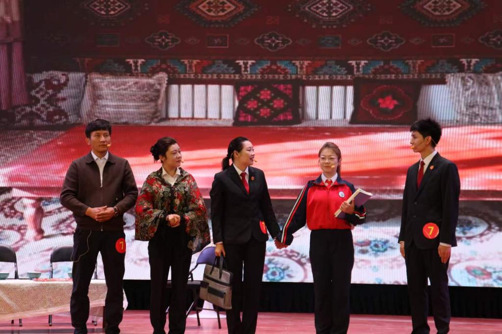 【铸牢中华民族共同体意识】我校联合达坂城共同举办基层理论宣讲大赛决赛