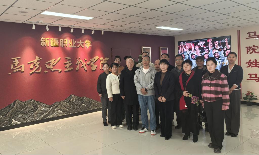 乌鲁木齐市达坂城区政协委员一行赴我校达坂城新校区参观