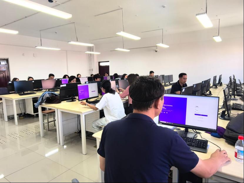 【教学科研】我校召开科研信息管理系统培训会