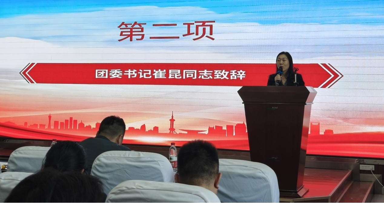 “中国好人”进校园 雷锋精神润心田——自治区道德模范进我校宣讲暨雷锋精神践行月表彰活动