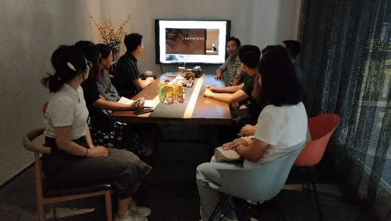 访企拓岗,促进供需对接